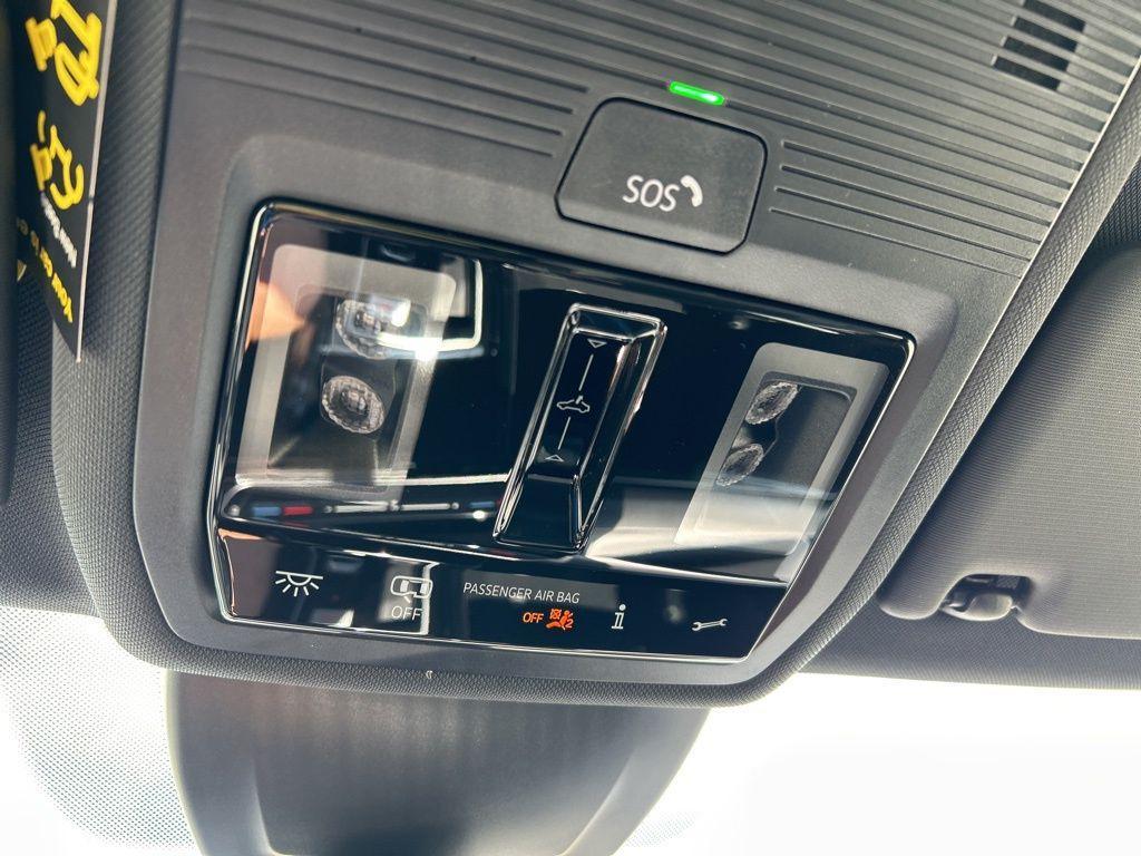 new 2025 Volkswagen Golf GTI car, priced at $37,950