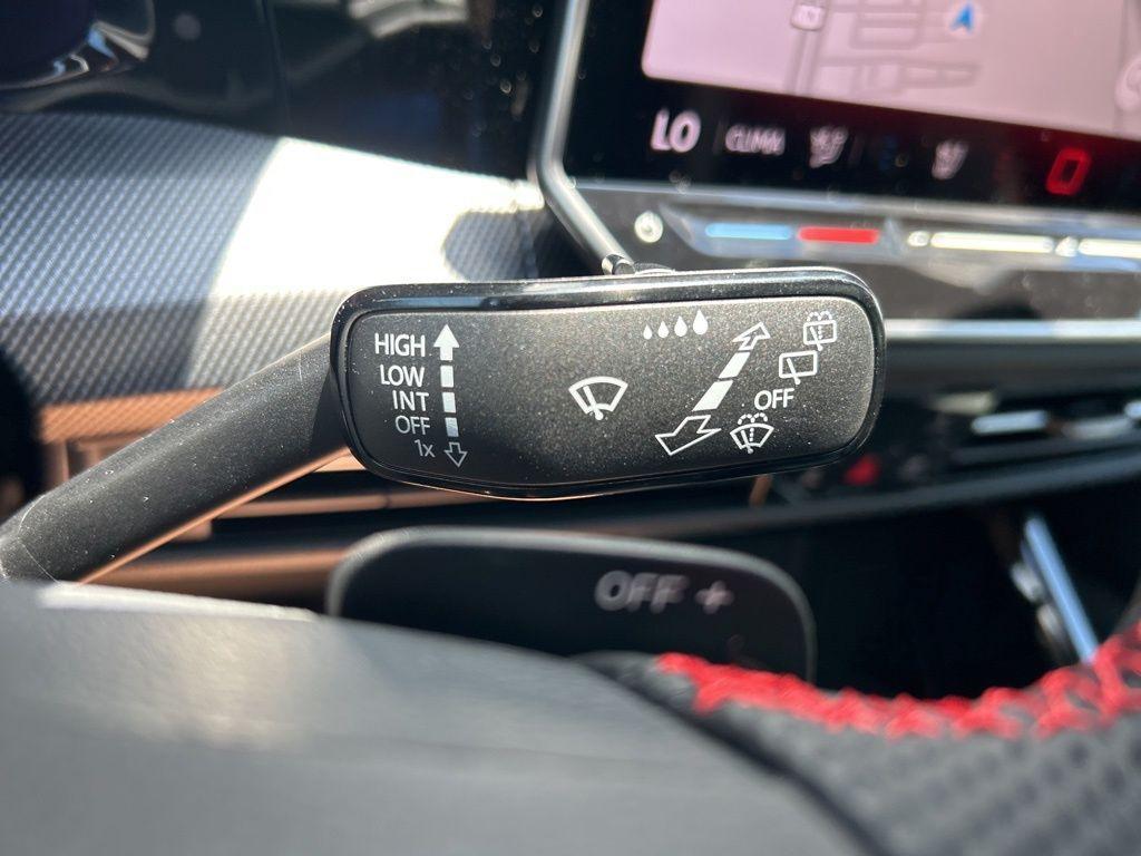 new 2025 Volkswagen Golf GTI car, priced at $37,950