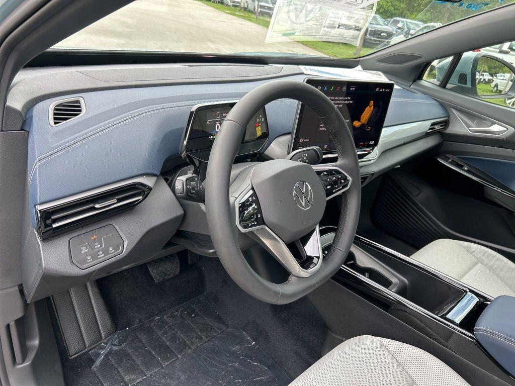 new 2025 Volkswagen ID.4 car, priced at $46,947