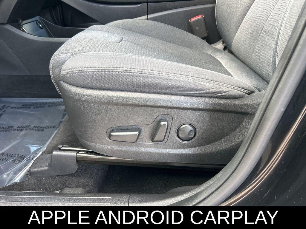 used 2023 Hyundai Santa Fe car, priced at $18,595