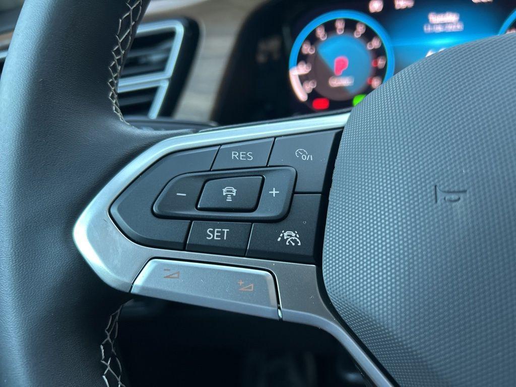 new 2026 Volkswagen Atlas car, priced at $39,991