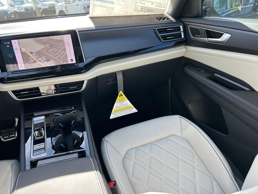 new 2026 Volkswagen Atlas Cross Sport car, priced at $52,993