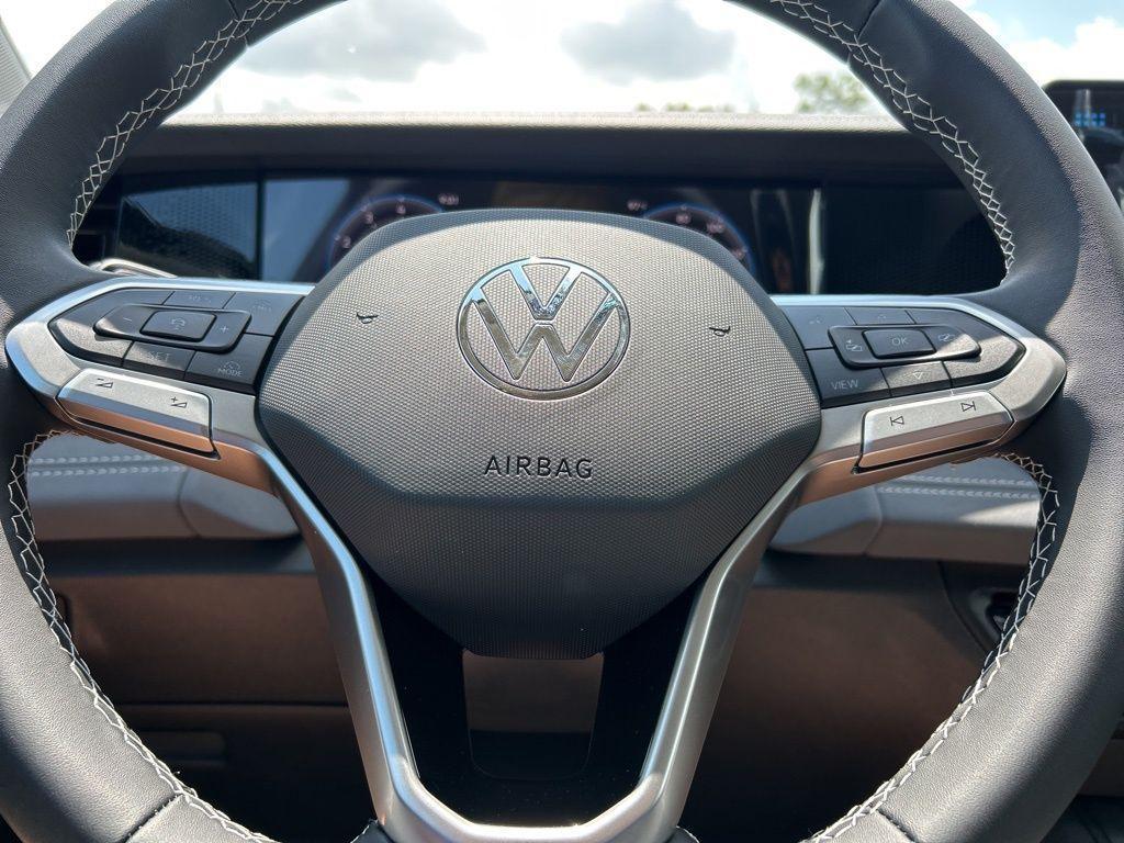 new 2025 Volkswagen Tiguan car, priced at $30,628