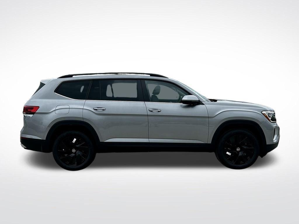 new 2025 Volkswagen Atlas car, priced at $41,847