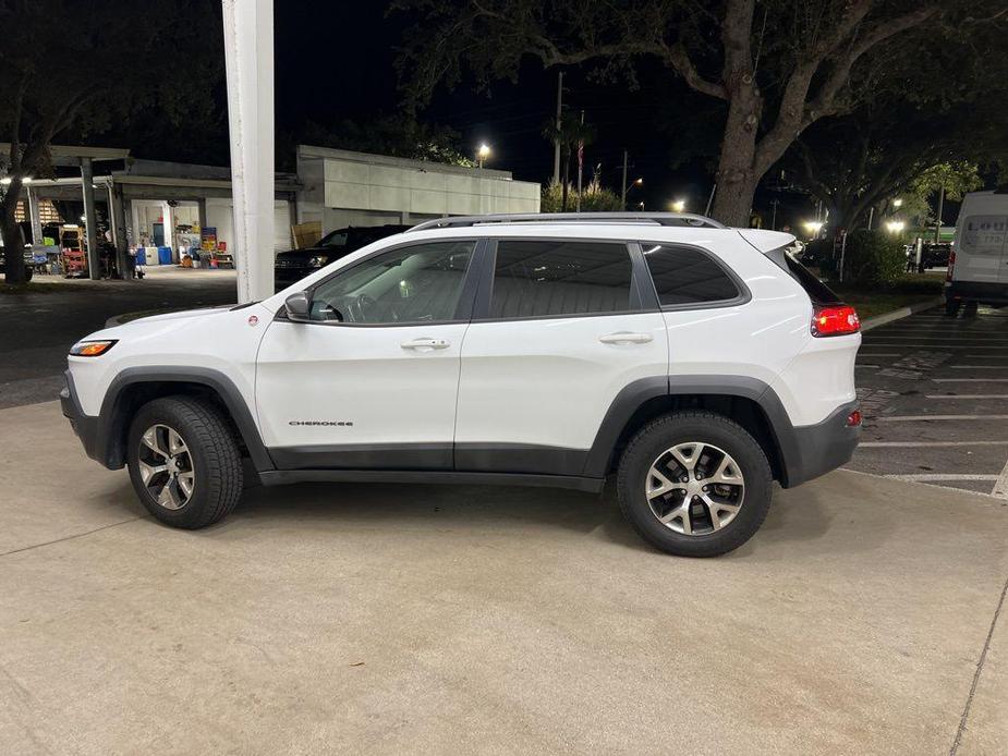 used 2017 Jeep Cherokee car, priced at $9,999