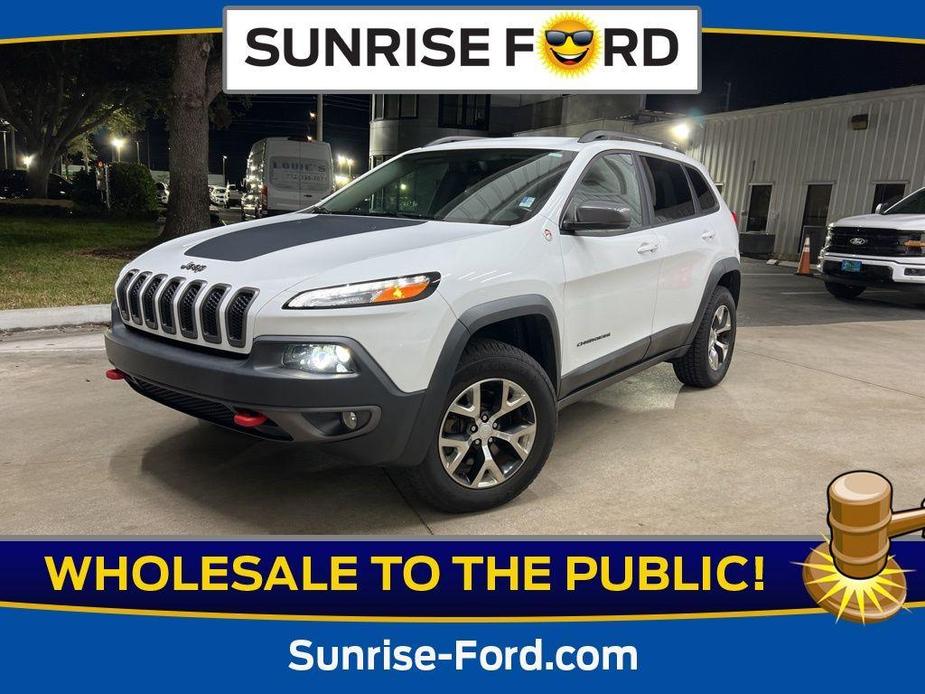 used 2017 Jeep Cherokee car, priced at $9,999