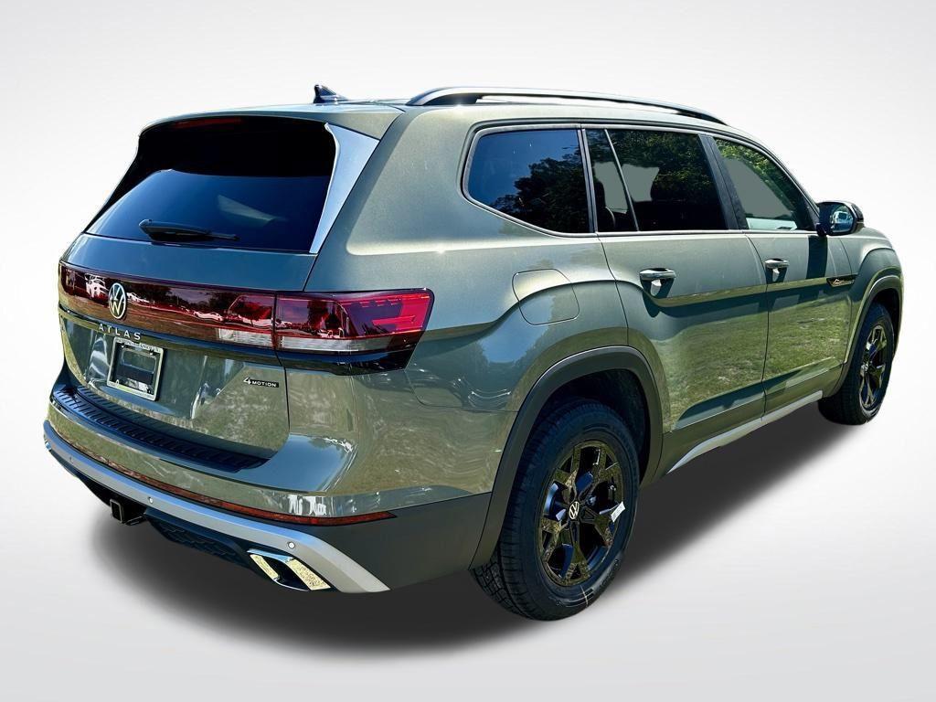 new 2025 Volkswagen Atlas car, priced at $41,946
