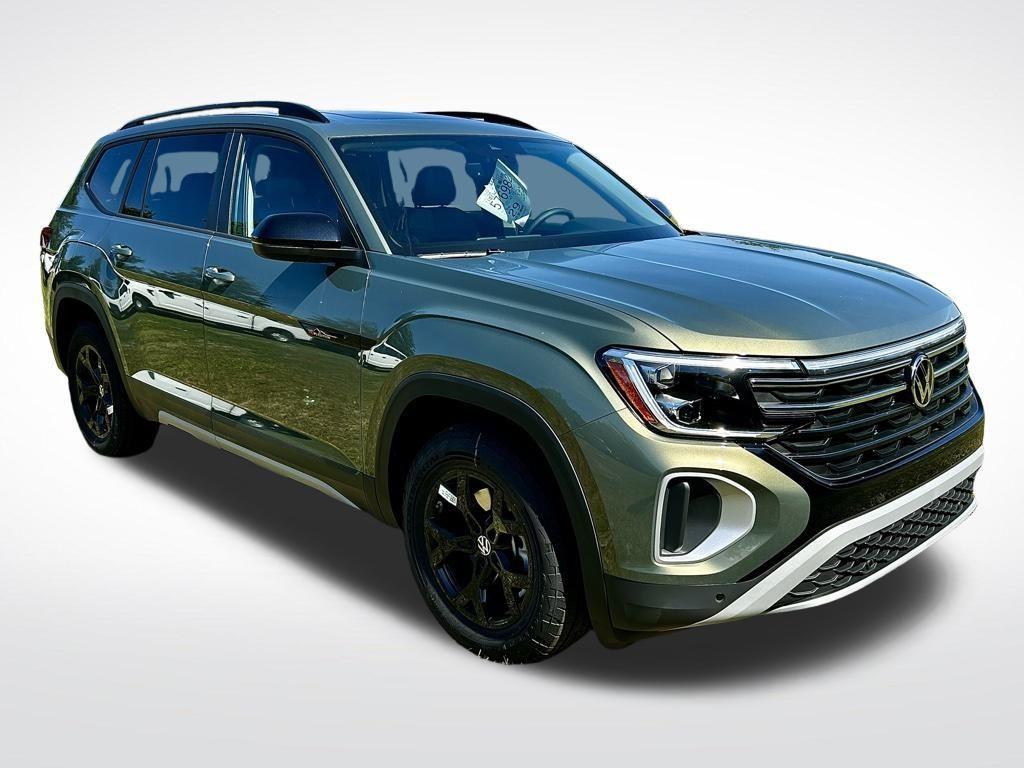 new 2025 Volkswagen Atlas car, priced at $41,946