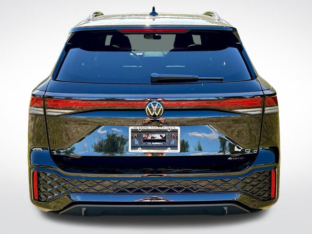 new 2026 Volkswagen Tiguan car, priced at $35,325