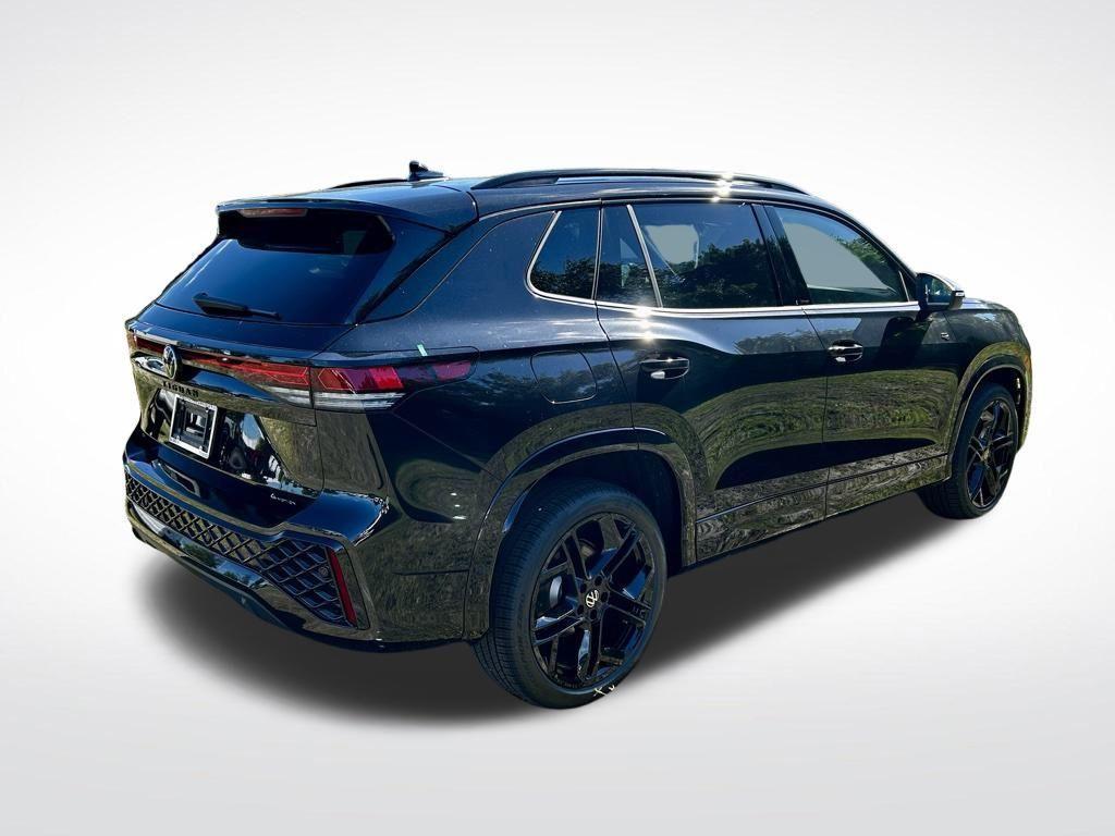 new 2026 Volkswagen Tiguan car, priced at $35,325