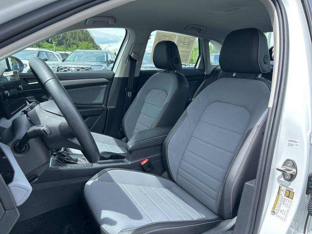 used 2025 Volkswagen Jetta car, priced at $21,486