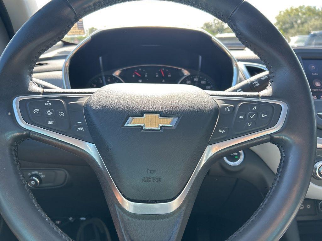 used 2022 Chevrolet Equinox car, priced at $18,298