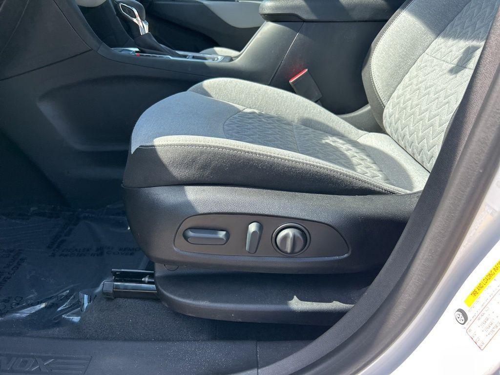 used 2022 Chevrolet Equinox car, priced at $18,298