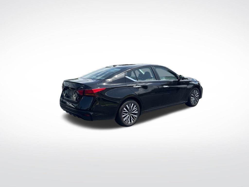 used 2023 Nissan Altima car, priced at $18,873