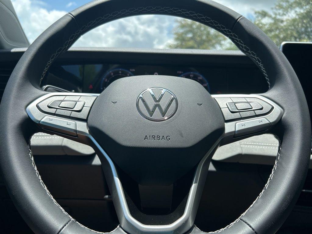 new 2025 Volkswagen Tiguan car, priced at $31,461