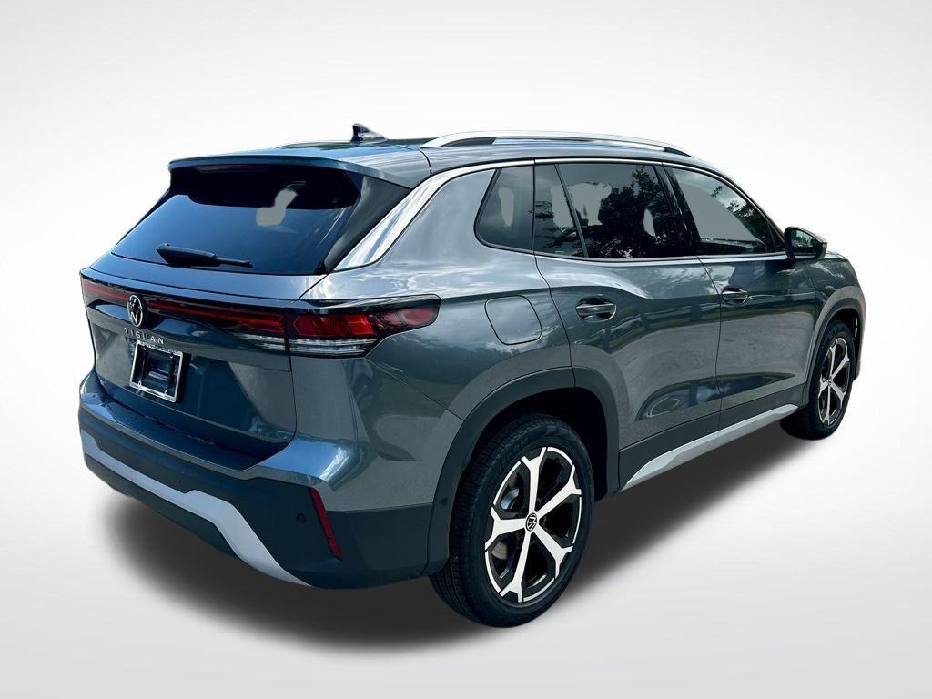 new 2025 Volkswagen Tiguan car, priced at $31,461