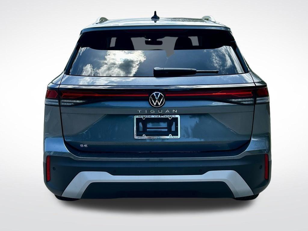 new 2025 Volkswagen Tiguan car, priced at $31,461
