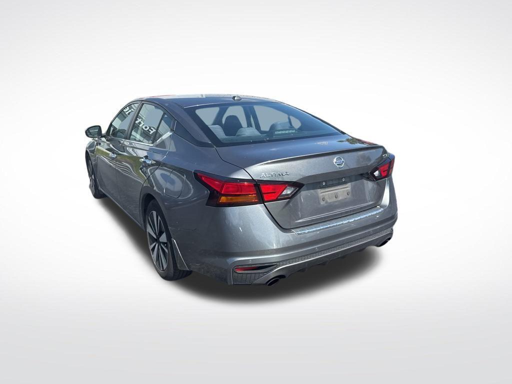 used 2021 Nissan Altima car, priced at $12,864