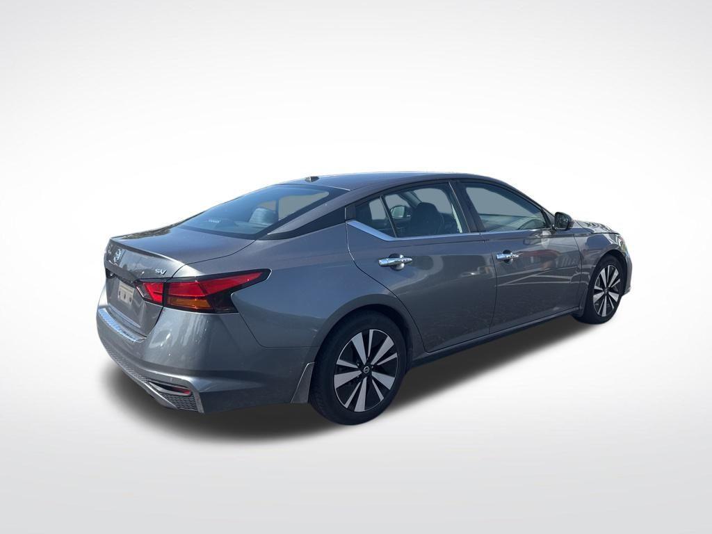 used 2021 Nissan Altima car, priced at $12,864