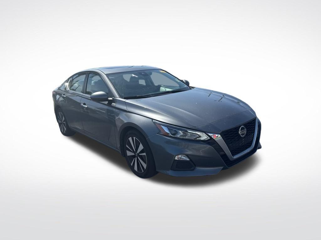 used 2021 Nissan Altima car, priced at $12,864