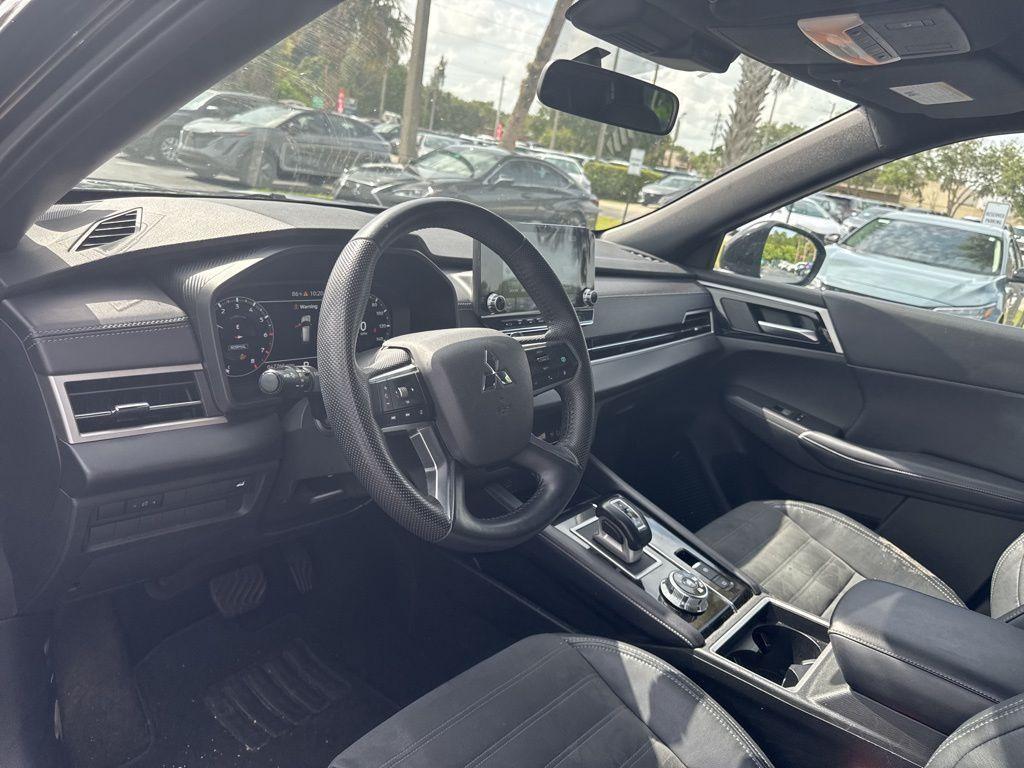 used 2023 Mitsubishi Outlander car, priced at $22,259