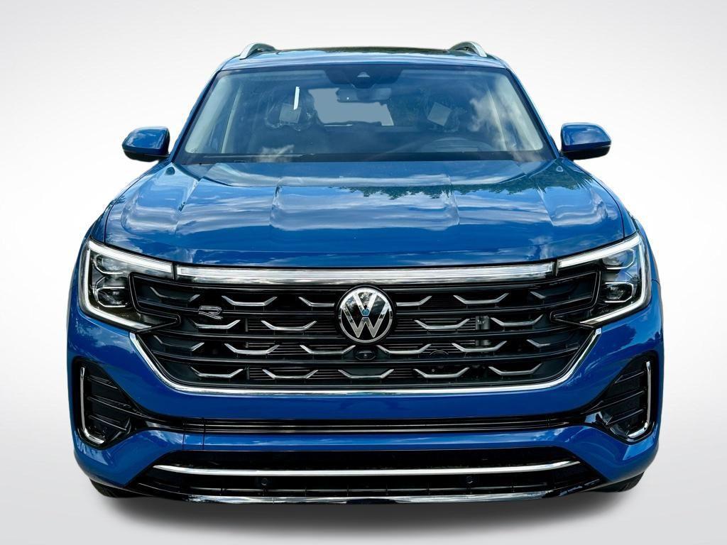 new 2026 Volkswagen Atlas car, priced at $53,416