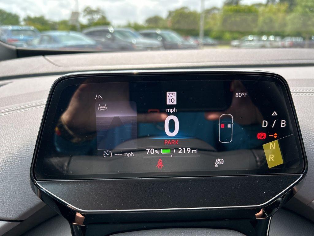 new 2025 Volkswagen ID.4 car, priced at $42,610