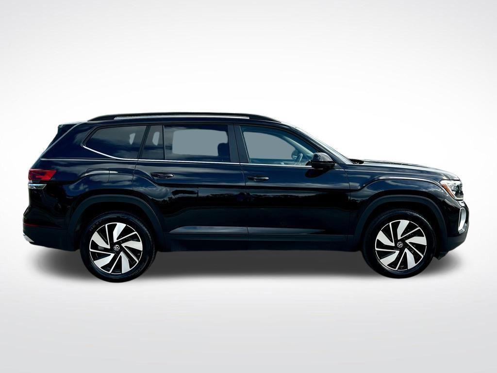 used 2024 Volkswagen Atlas car, priced at $30,111