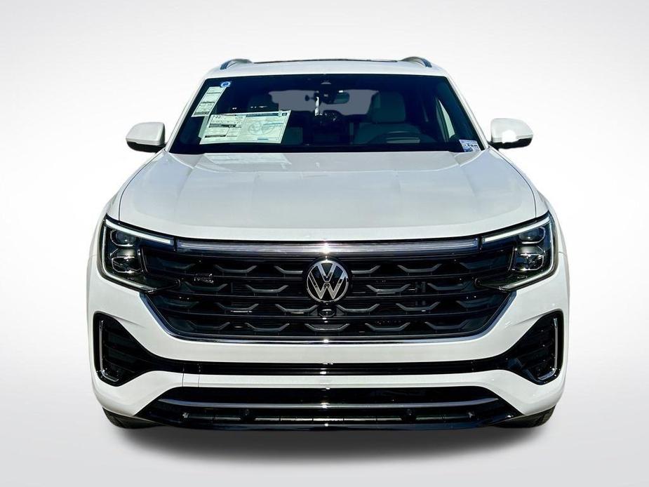 new 2024 Volkswagen Atlas Cross Sport car, priced at $48,625