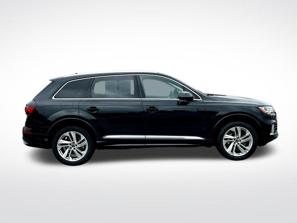 used 2022 Audi Q7 car, priced at $29,644