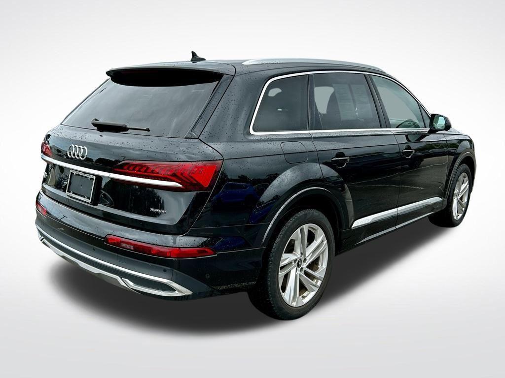 used 2022 Audi Q7 car, priced at $29,644