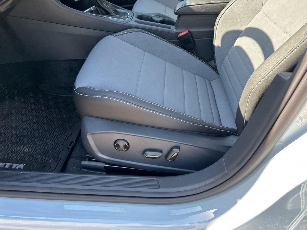 new 2025 Volkswagen Jetta car, priced at $24,950