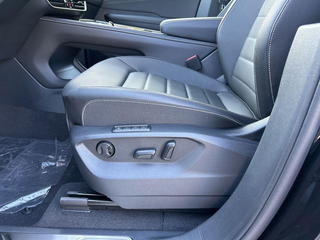 used 2025 Volkswagen Atlas Cross Sport car, priced at $43,995