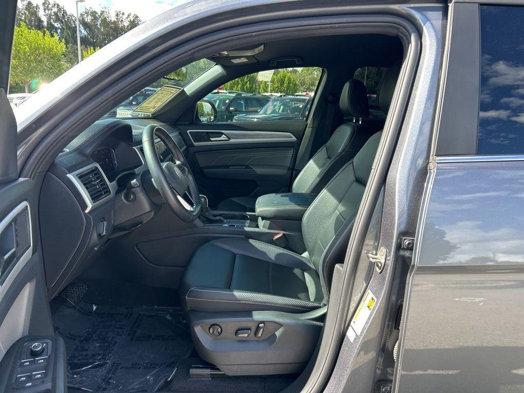 used 2022 Volkswagen Atlas Cross Sport car, priced at $18,995