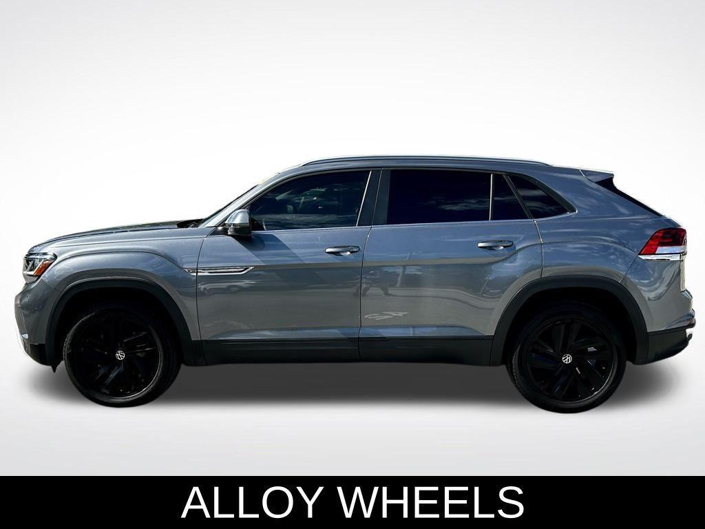 used 2022 Volkswagen Atlas Cross Sport car, priced at $18,995