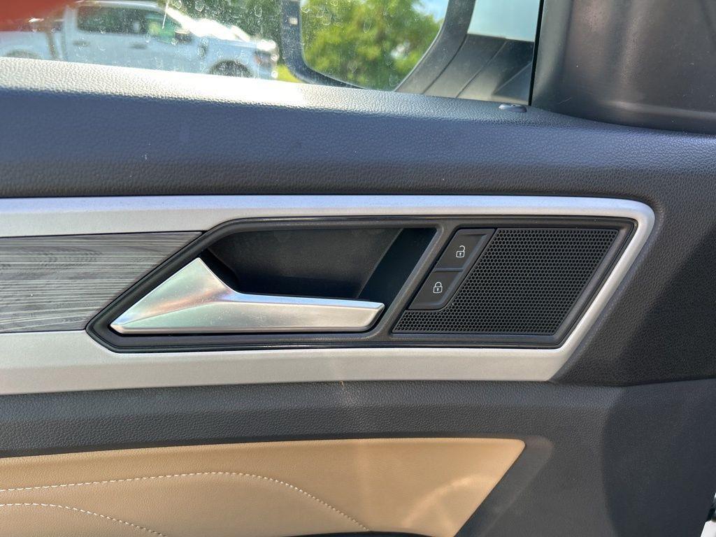 used 2021 Volkswagen Atlas Cross Sport car, priced at $17,993