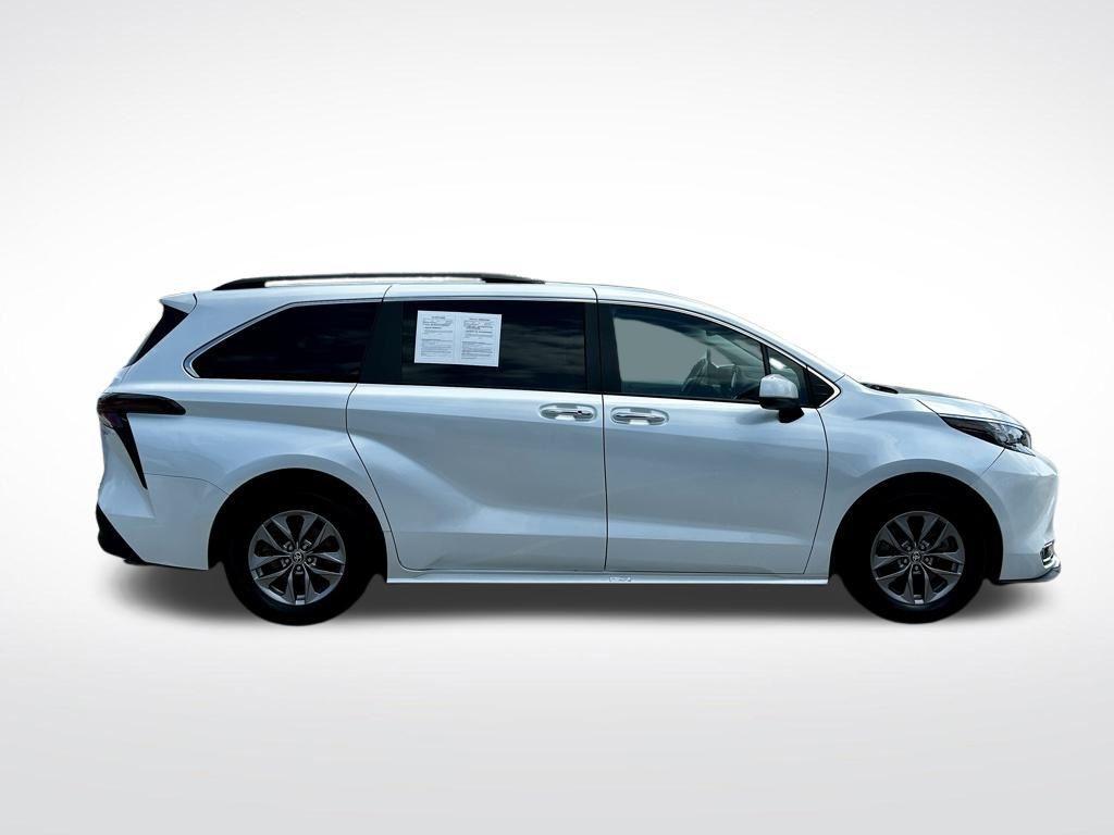 used 2023 Toyota Sienna car, priced at $36,027