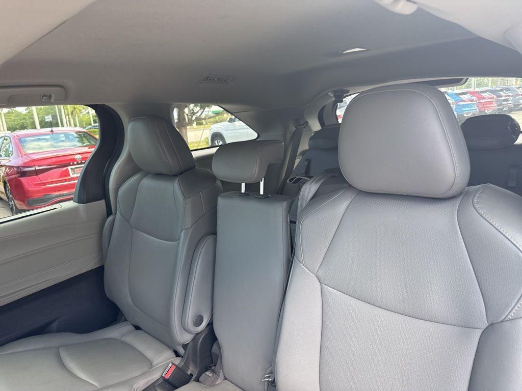 used 2023 Toyota Sienna car, priced at $36,027