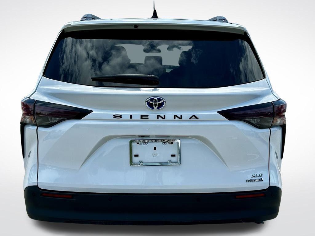 used 2023 Toyota Sienna car, priced at $36,027