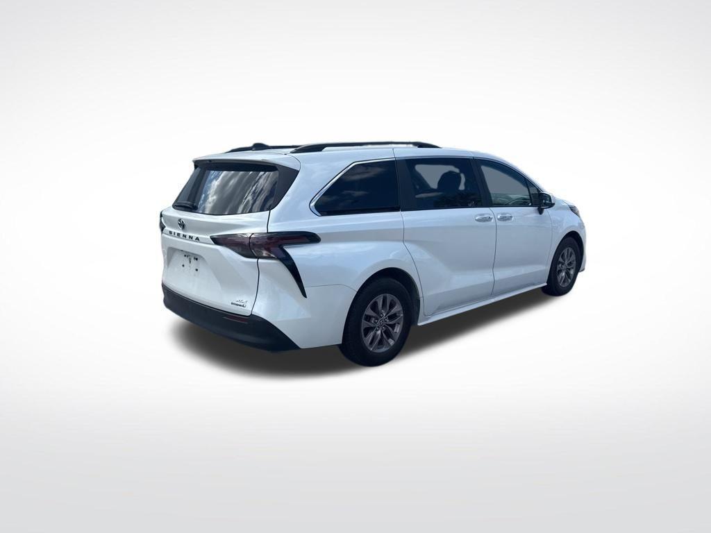 used 2023 Toyota Sienna car, priced at $36,027