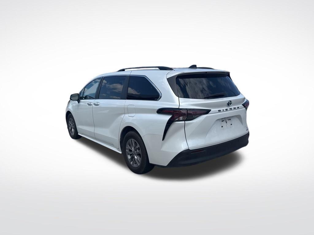 used 2023 Toyota Sienna car, priced at $36,027