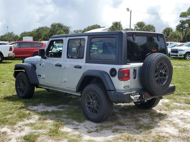 new 2024 Jeep Wrangler car