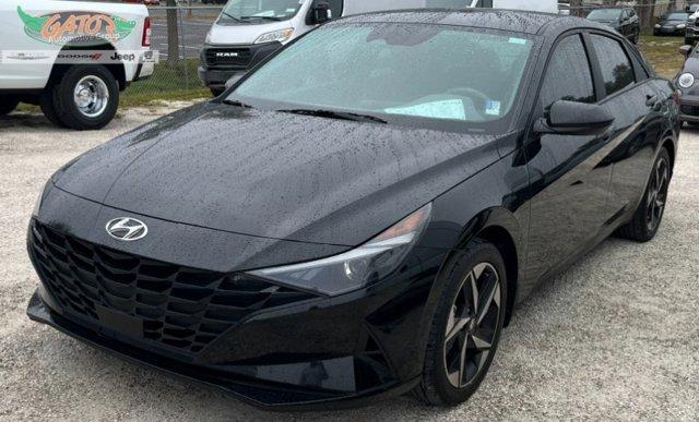 used 2023 Hyundai Elantra car, priced at $18,995