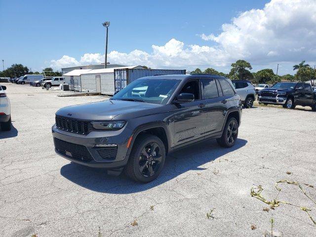 new 2024 Jeep Grand Cherokee car