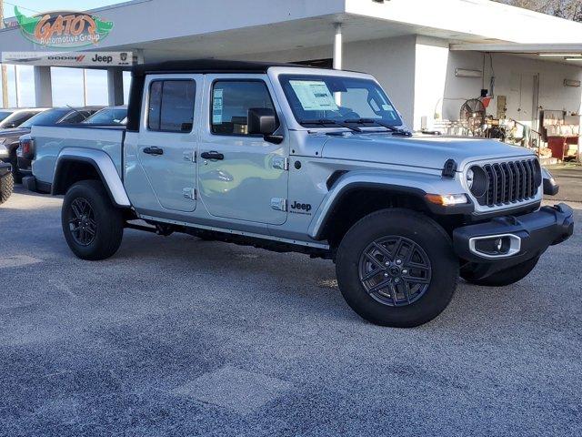 new 2024 Jeep Gladiator car