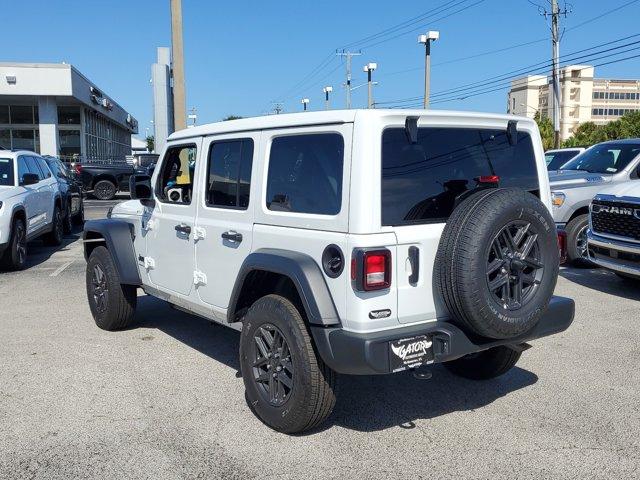 new 2024 Jeep Wrangler car