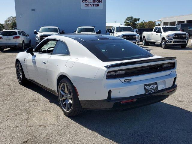 new 2024 Dodge Charger Daytona car