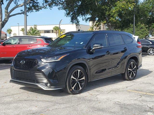 used 2021 Toyota Highlander car, priced at $34,995