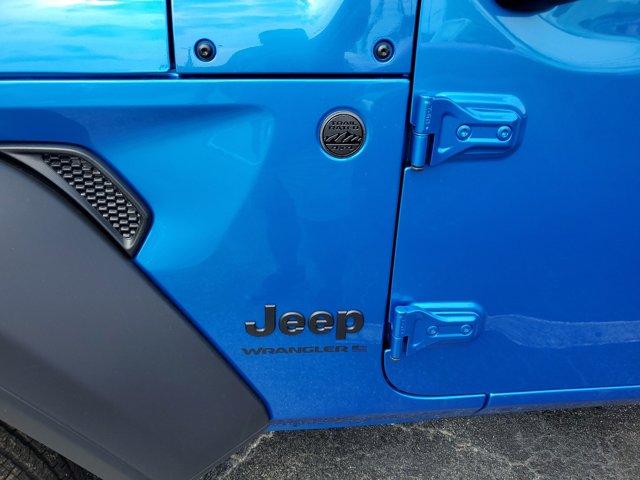 new 2024 Jeep Wrangler car