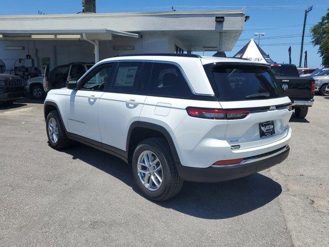 new 2024 Jeep Grand Cherokee car